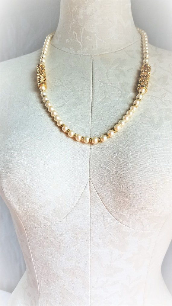 1980's-90's  2 pc. TRIFARI  FAUX PEARL Necklace/B… - image 2