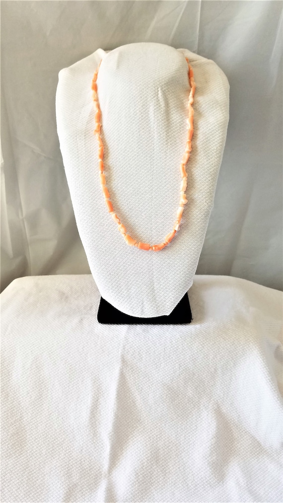 Vintage ANGEL SKIN CORAL Bead Necklace