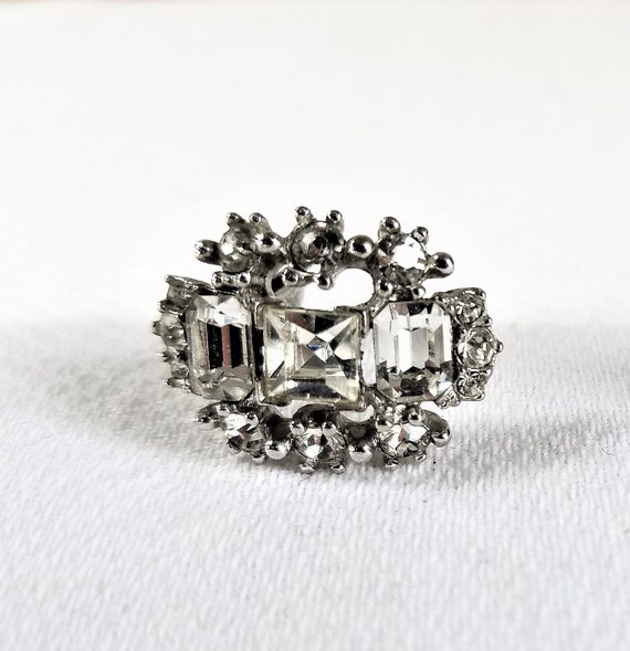 Vintage BOGOFF RHINESTONE Clip On Earrings - image 8