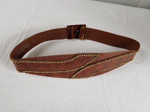 Vintage bonwit teller brown leather belt leather wrapped buckle Vintage Bonwit Teller Brown Leather Belt Silver tone Belt  main image 2