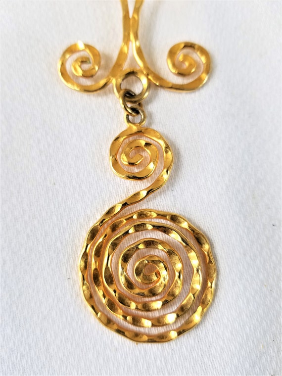Vintage MODERN ABSTRACT Gold Tone Metal Necklace … - image 9