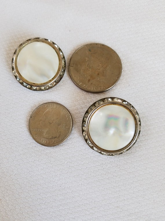 1940's-50's CORO m.o.p. STATEMENT Clip On Earrings - image 10