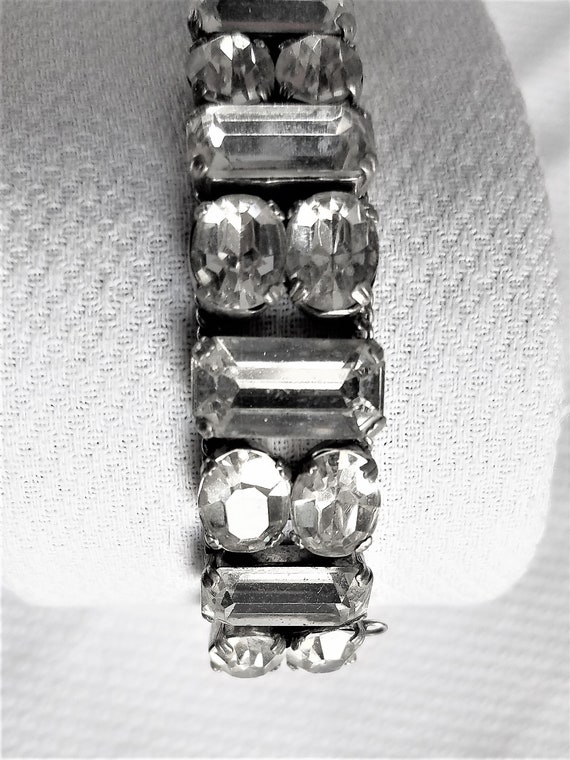 Vintage RHINESTONE/CRYSTAL STATEMENT Bracelet - image 10