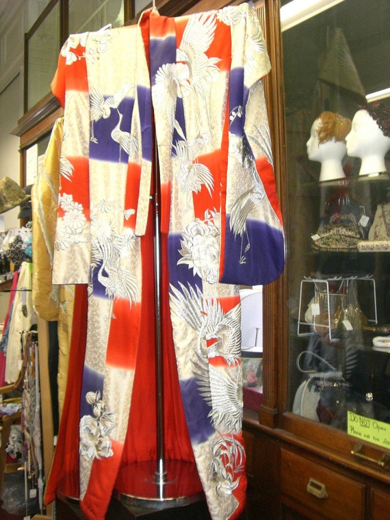 Traditional Japanese Wedding Kimono 1974  PRICE R… - image 1