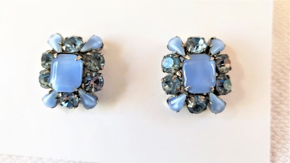 1950's-60's WARNER Clip On EARRINGS - image 1