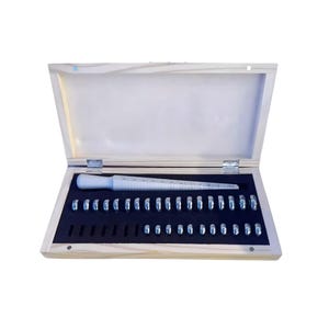 Wedding Ring Gauge Kit 7mm US Std. Sizes 1-15 with Wooden Box - Jewelry Tool