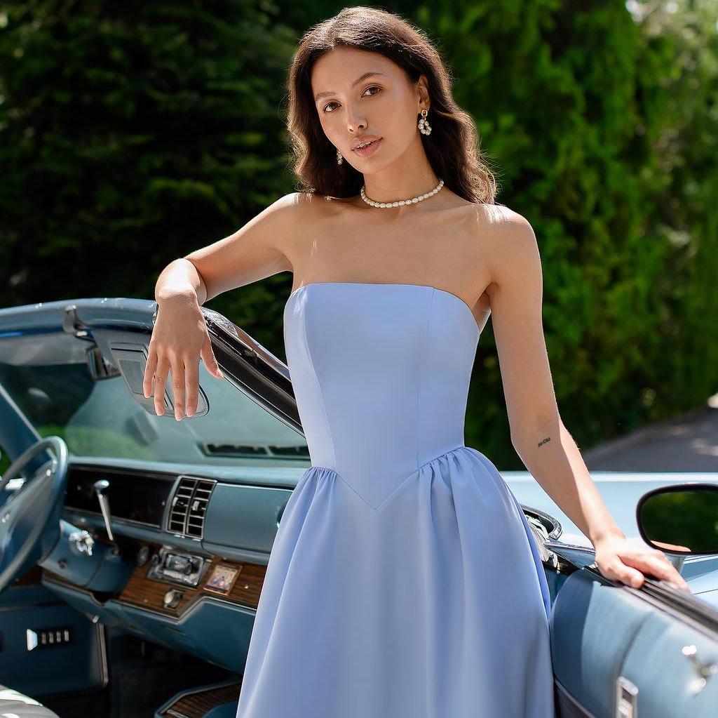 Blue Wedding Guest Dress: Elegant Strapless Cocktail Midi