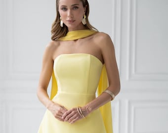 Elegant Yellow Summer Formal Dress – Corset Top with High Slit and Light Chiffon Layers