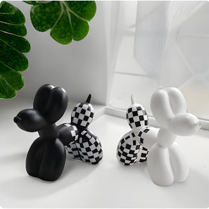 Black and White Resin Balloon Dog Desk Sculptures, Desk Décor, Matte Desk Décor, Dog Model Sculpture, Balloon Sculpture, Balloon Dog Statue