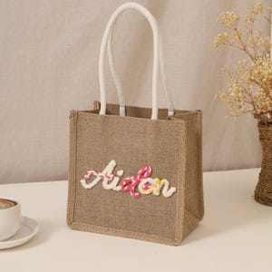 Personalized Bridesmaid Burlap Bag, Bridesmaid Gift Bag, Monogram Tote Bag, Beach Bag, Bridesmaid Proposal Gift,Wedding Gift Bag