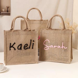 Personalized Bridesmaid Tote Bags, Bridesmaid Gift Bag, Custom Burlap Gift Bag, Bachelorette Party Bag, Wedding Gift Bag, Monogram Tote Bag