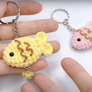 FISH KEYCHAIN Crochet Pattern, Fish Crochet Pattern, Fish Amigurumi Keychain Pattern, Animal Toy Unisex Colorful Yarn Cute DIY
