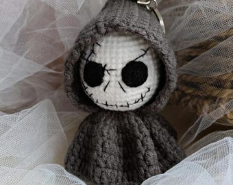 Crochet Grim Reaper PDF Pattern, Halloween Keychain Crochet Amigurumi, No sew Crochet Spooky Vibes Halloween Decoration, Crochet Halloween