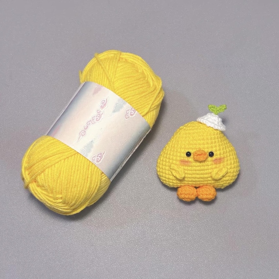 簡単な縫い方で編めるミニひよこキーホルダーのPDFパターン