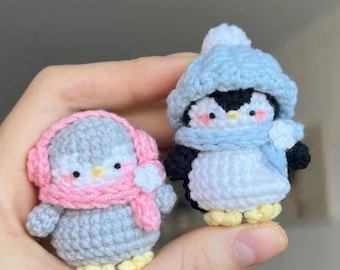 Winter Penguin Crochet Pattern - Mini Penguin Crochet Amigurumi Keychain - Winter Animal Crochet - Penguin Bag Charm Crochet Tutorial