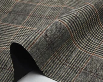 Heavyweight Wool Blend Overcoat Fabric – 590g Thick Glen Plaid Tweed for Winter Coats and Jackets – Monochrome Houndstooth Suiting