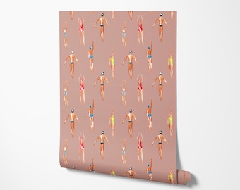Pode incluir: Um papel de parede de padrão repetido com um fundo rosa e um padrão de nadadores em várias cores. Os nadadores estão todos em meio a um mergulho, com os braços e as pernas estendidos. O papel de parede é perfeito para adicionar um toque de capricho e diversão a qualquer cômodo.