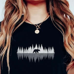 Bear Lover Shirt, Grizzly Bear Shirt, National Park Shirt, Alaska Shirt, Alaska Bear Shirt, Alaska Vacation, Wildlife Shirt, Spirit Animal