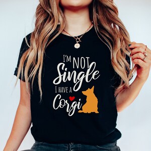 Corgi Shirt, I love Corgi  Shirt, Funny Gift for Corgi Lover, Retro Vintage Corgi, Corgi Mom, Wiener Dog Tee, I&#39;ve Got Friends In Low Places