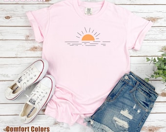Comfort Colors Sun T-Shirt: Beach Sunset Graphic Tee