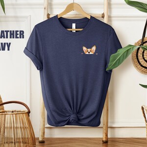 Camiseta Corgi, Camiseta Corgi Divertida, Camiseta para Amantes de los Corgis, Bolsillo Corgi, Camiseta para Mamá Corgi, Camiseta para Perro Salchicha, Papá Corgi con la frase "Tengo Amigos en los Bajos Fondos" imagen 18