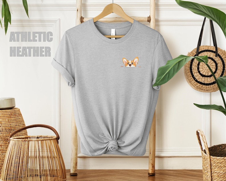 Camiseta Corgi, Camiseta Corgi Divertida, Camiseta para Amantes de los Corgis, Bolsillo Corgi, Camiseta para Mamá Corgi, Camiseta para Perro Salchicha, Papá Corgi con la frase "Tengo Amigos en los Bajos Fondos" imagen 8