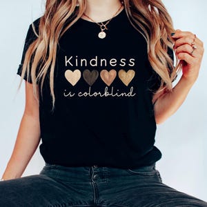 Gleichheit Shirt, Hautfarben Herzen Shirt, Vielfalt Shirt, Freundlichkeit Shirt, Anti Rassismus, Rassengleichheit T-Shirt, Art Shirt, Black Lives Matter