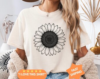 Sunflower Comfort colors® Shirt, Sunflower Mom Shirt, Flower Lover Gift, Gardening Shirt, Flower Print Tee, Nature Tshirt, Botanical Tshirt