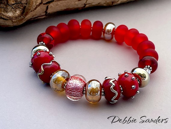 Red Bracelet For Women, Stackable Bracelets, Boho Bracelet, Handmade Lampwork Bead Bracelet, Stretch Bead Bracelet, 7.5 inch bracelet