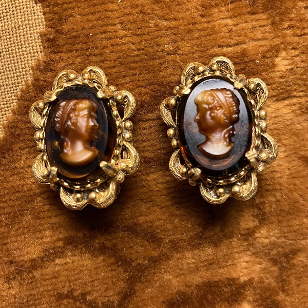 Florenza Signed Cameo Earrings, Rootbeer Cameo Earrings