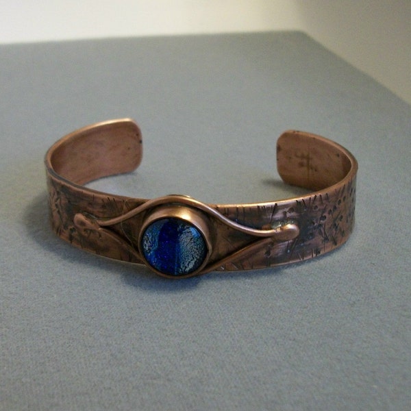 Copper metalwork cuff bracelet with round blue dichroic glass cabochon, - copper jewelry - copper bracelet - stone bracelet