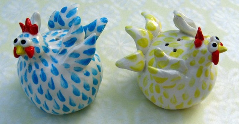 Chicken salt and pepper shakers image 3