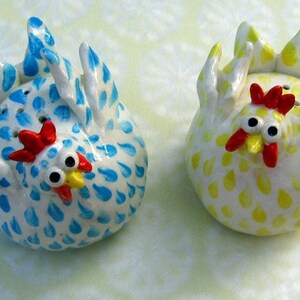 Chicken salt and pepper shakers image 4