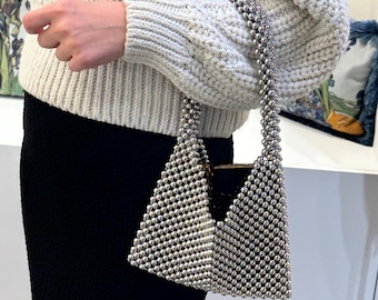 Handmade Silver Beaded Shoulder Bag: Metallic Evening Purse