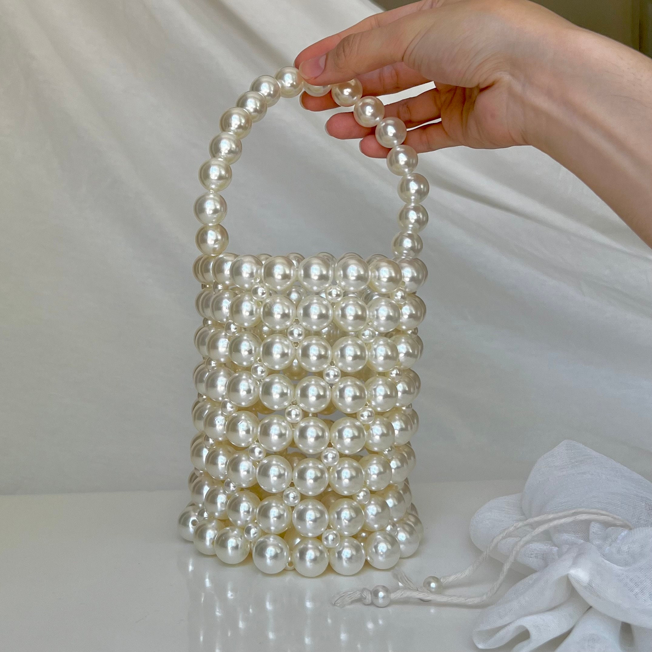 Pearl bucket bag deals