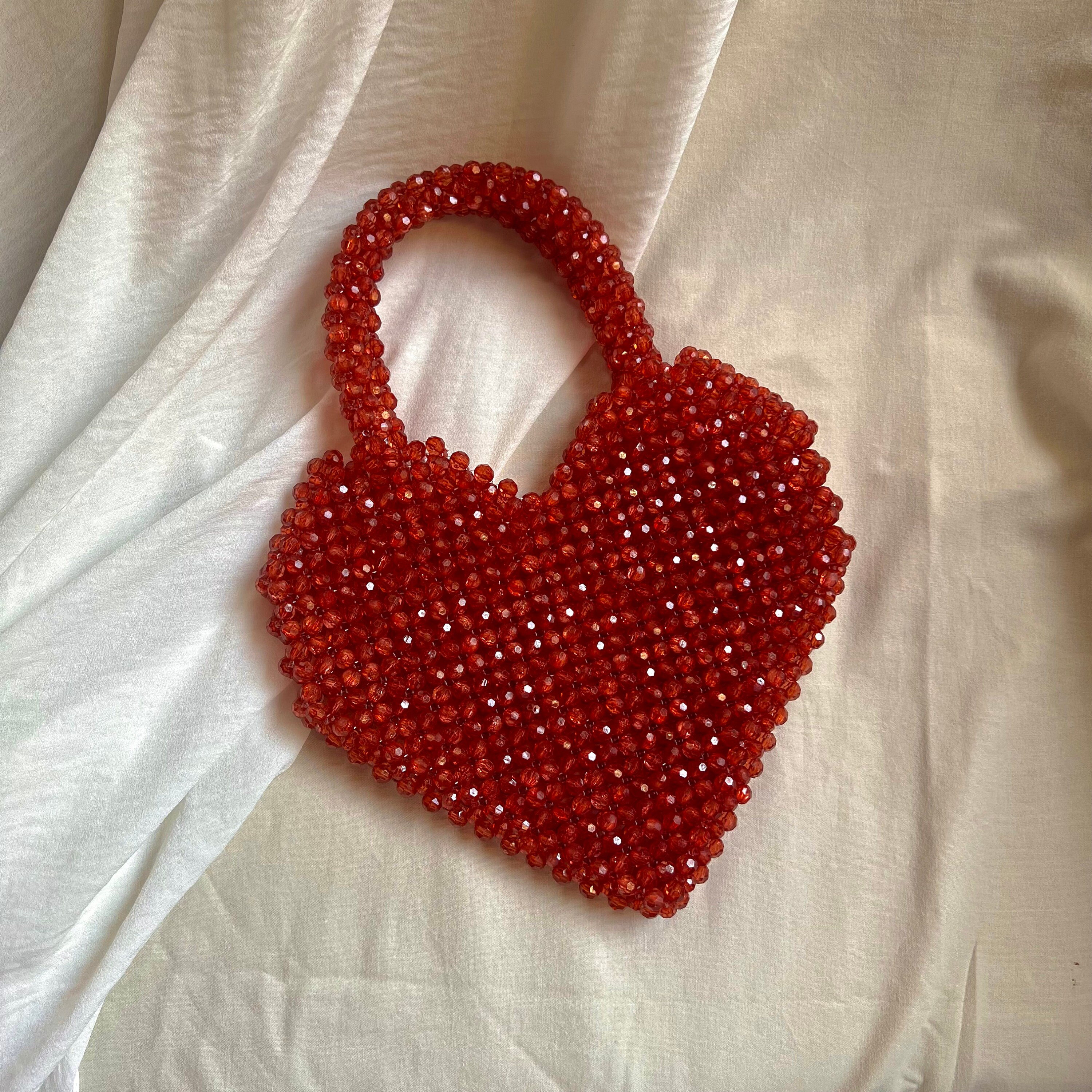 小物 red HUMAN MADE HEART BEADED BAG HUMAN MADE HEART BEADED BAG – HUMAN MADE Inc.