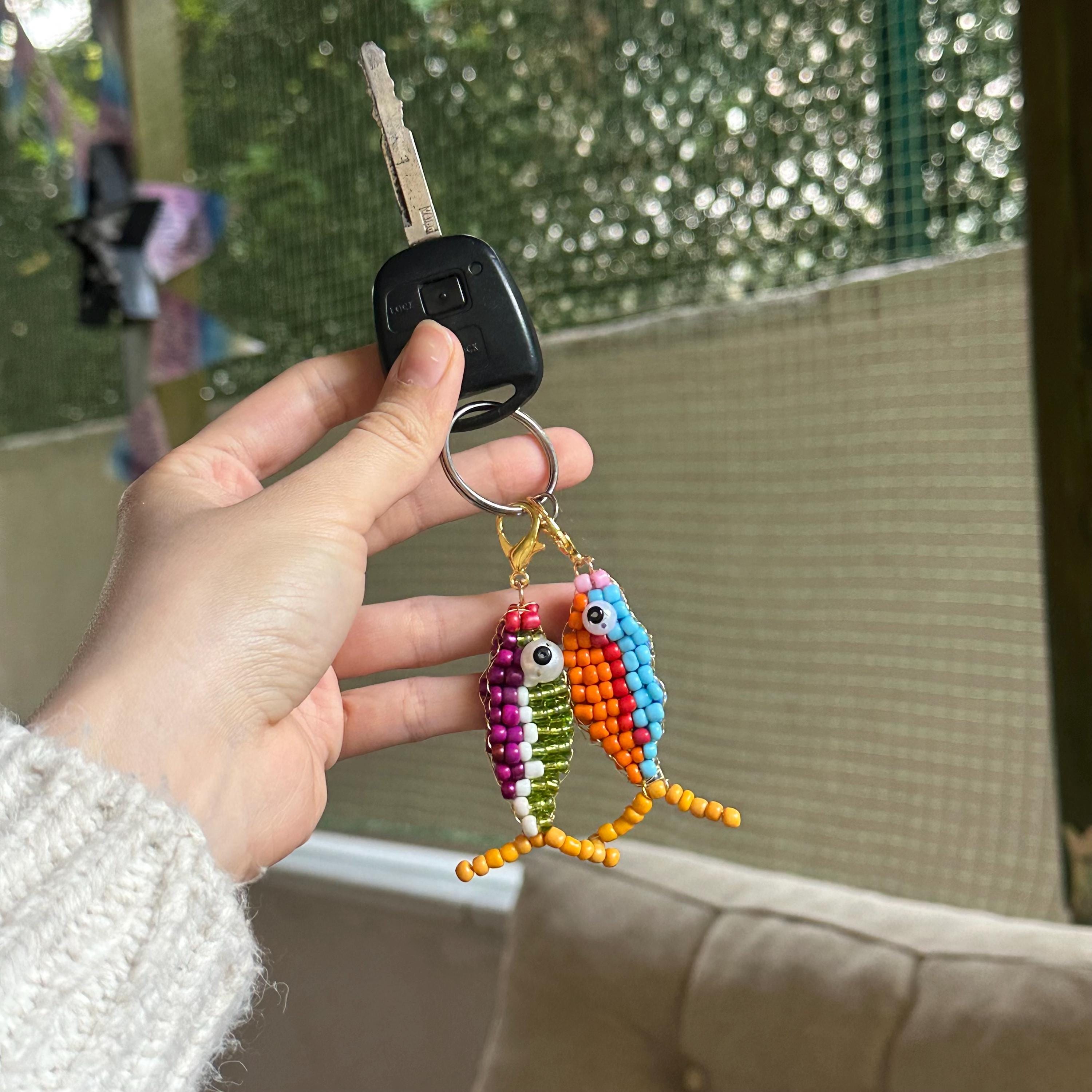 Portachiavi Fatto A Mano In Pelle: Ciondolo A Forma Di Pesce, Colore Oro, Regalo Donna - Foto 3
