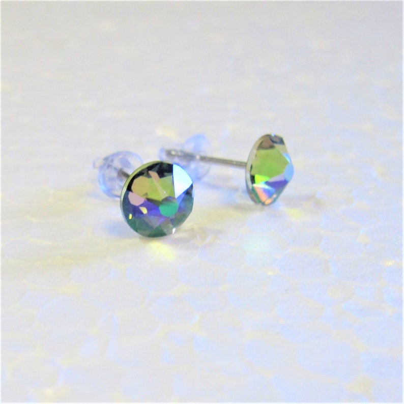 Paradise Shine Crystal Post Style Pendientes 7mm Hypo Alergénico Nickel Free Studs Pastels Swarovski imagen 3