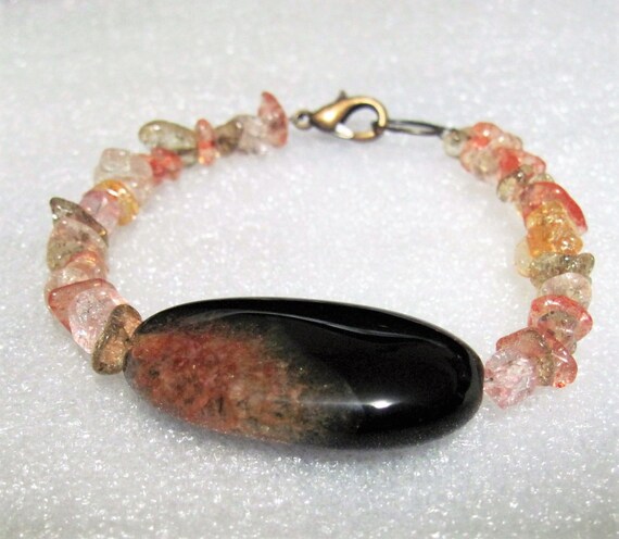 lovely polished agate chip bracelet 7 inches long