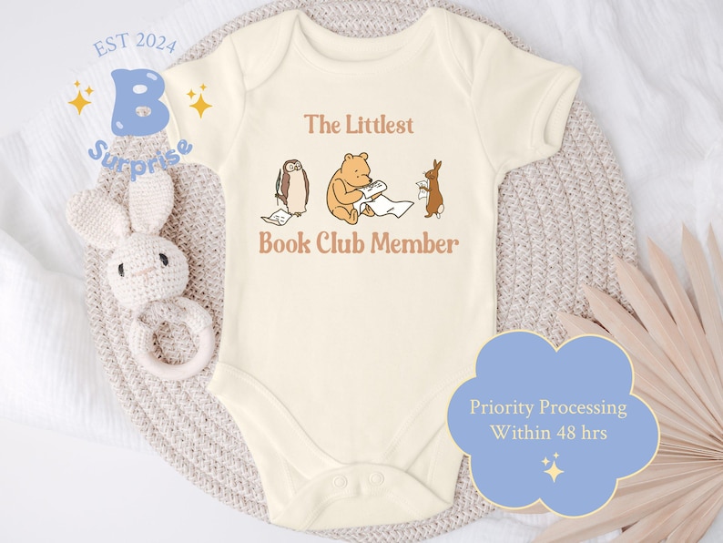 Body bébé Winnie l'Ourson classique : Body membre du club de lecture Littlest® image 1