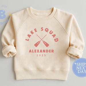 Sweat-shirt enfant personnalisé Lake Squad : Col rond personnalisé pour camp d'été