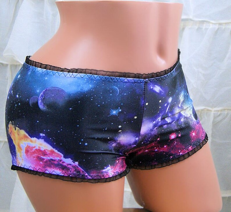 galaxy booty shorts