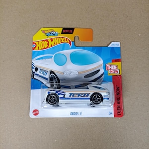 Hot Wheels Acceleracers Teku Deora II: 1/64 Diecast Car