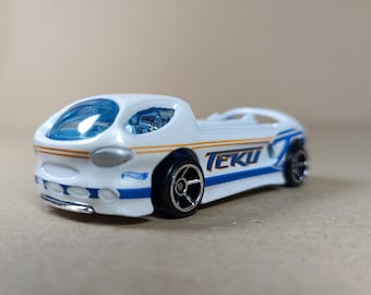 Hot Wheels Acceleracers Teku Deora II: Coche fundido a presión 1/64