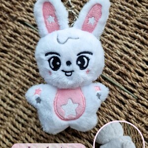 Stray Kids Plüsch Schlüsselanhänger – 10 Cm, Weich, Anime-Design, Fan-Geschenk