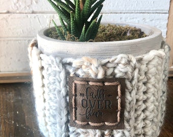 Planter Cozy Cover Crochet Plant Lover Gift Mother's Day Farmhouse Plant Decor Birthday Gift Friend Encouragement Flowerpot Cozy