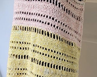 Beach Cover Up. Adjustable Straps. Size: Large