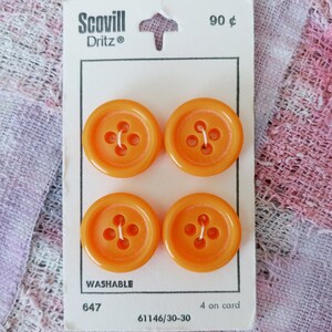 Vintage 60s Buttons Orange Peach Salmon 1960s 70s 19 Cards 79 Buttons Scovill Dritz LaPetite Streamline Lansing FREE SHIPPING image 2