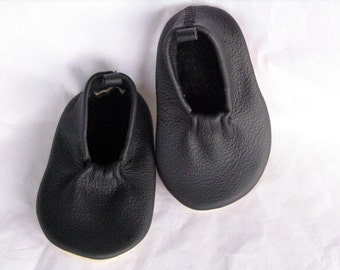 Black Baby Leather Mok, Toddler Leather Shoe, Baby Soft Sole Shoe, Baby Crib Shoe, Free Shipping, Baby Shower Gift, Baby First Shoe