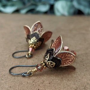 Dangle Flower Leaf Earrings, Dangle Drop Leaf Earrings, Woodland Dangle Earring, Lilly Earrings,  Gift For Her, Wife Gift, Christmas Gift
